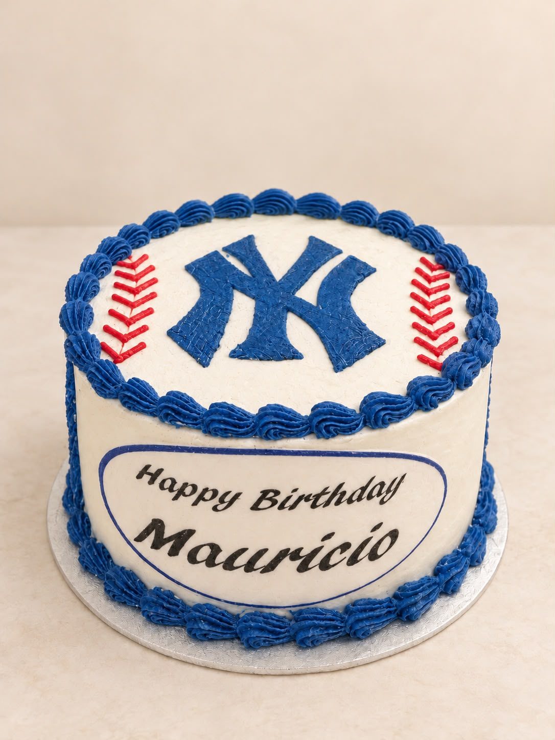 Yankees baseball birthday cake